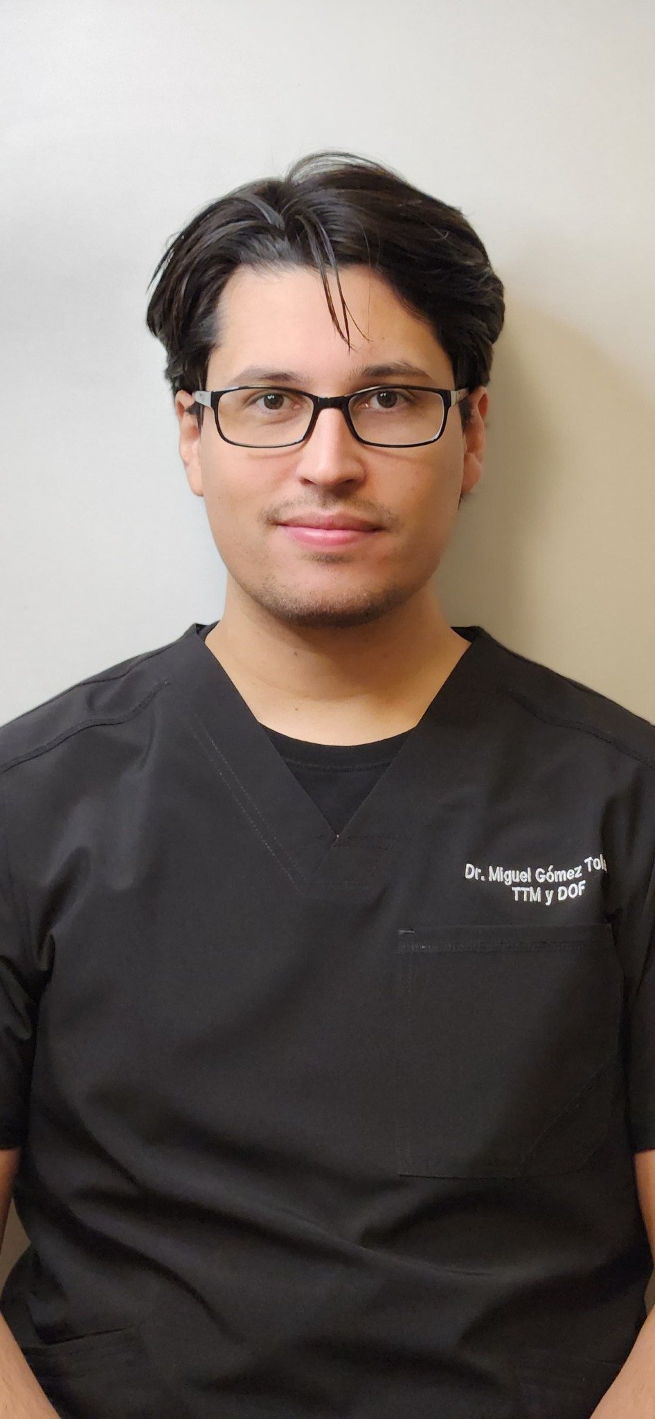 Dr. Miguel Gómez